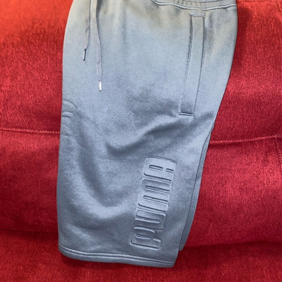 Puma Embossed Logo Mens Shorts Teal Blue Size XXL - Picture 5 of 9